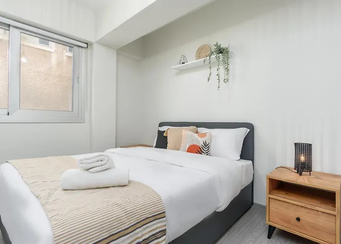 Apartment 2-br By Finikoudes